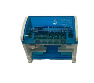 Terminaalin kytkentärasia